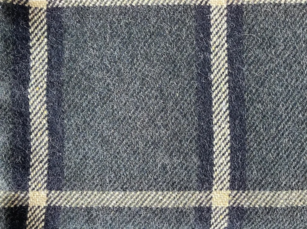 D&G Dramatic Stormy Skies Shetland Wool Plaid (Made in Italy)