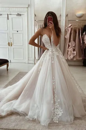 Elegant Ball Gown V Neck Tulle Wedding Dresses with Appliques VK0731105