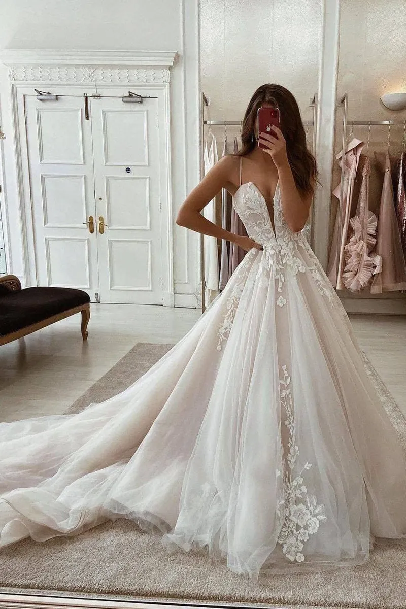 Elegant Ball Gown V Neck Tulle Wedding Dresses with Appliques VK0731105