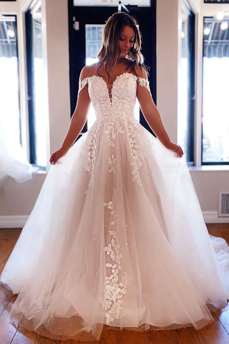 Fairy Ball Gown Off the Shoulder Tulle Wedding Dresses with Appliques VK0731103