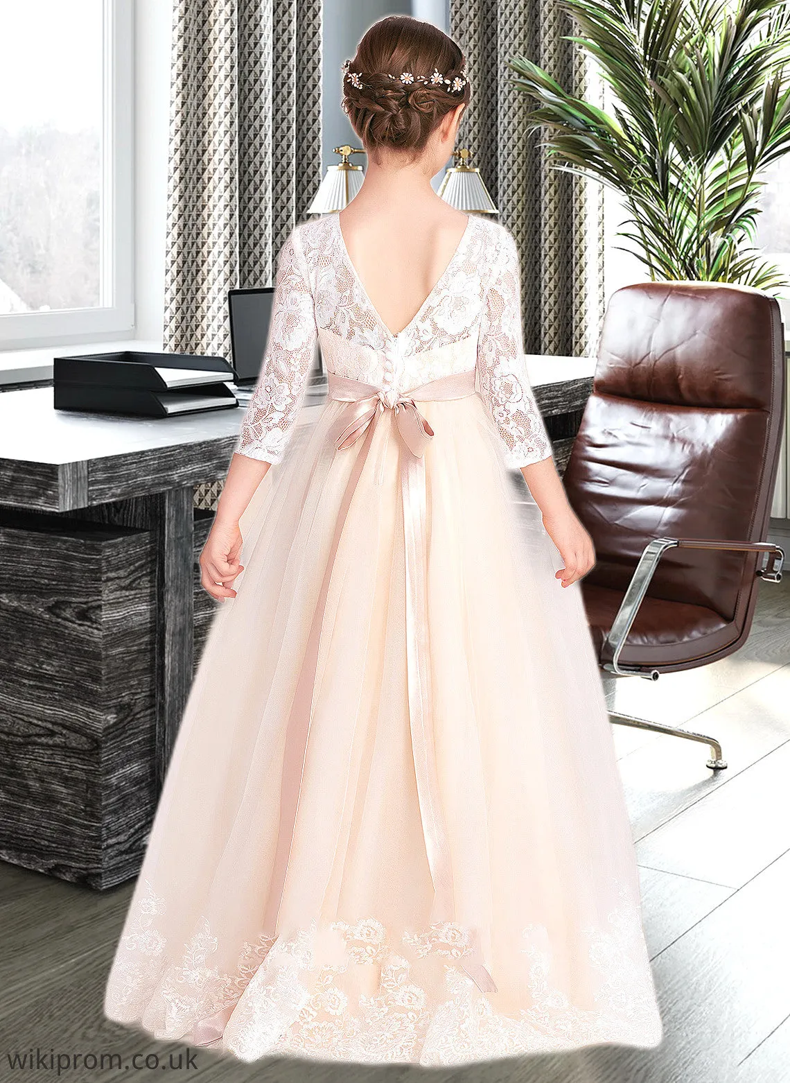 Luz Ball-Gown/Princess Scoop Neck Floor-Length Tulle Lace Junior Bridesmaid Dress With Sash Beading Bow(s) SWKP0013589