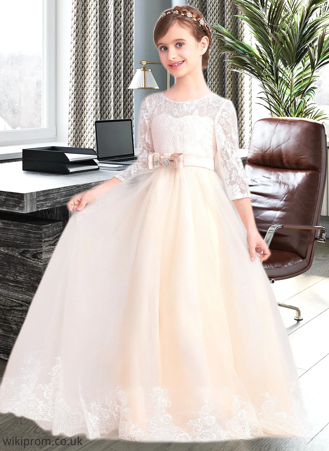Luz Ball-Gown/Princess Scoop Neck Floor-Length Tulle Lace Junior Bridesmaid Dress With Sash Beading Bow(s) SWKP0013589