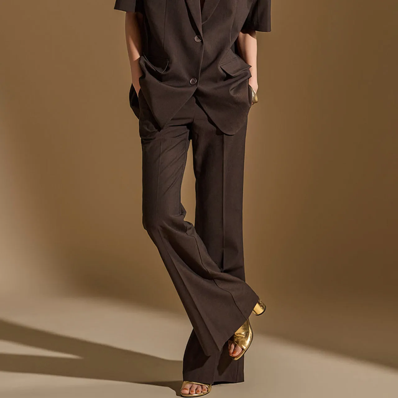 P3155 Flared Slacks