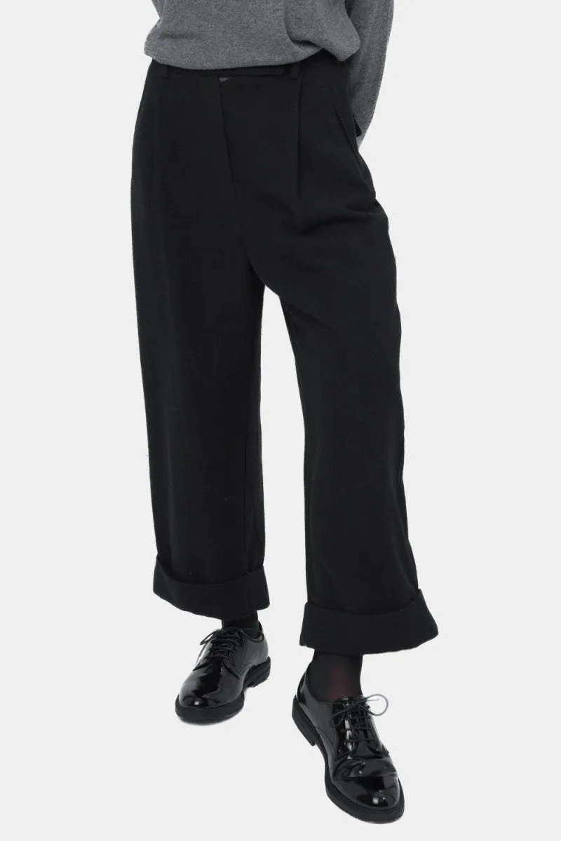 Pleated Slacks Pant