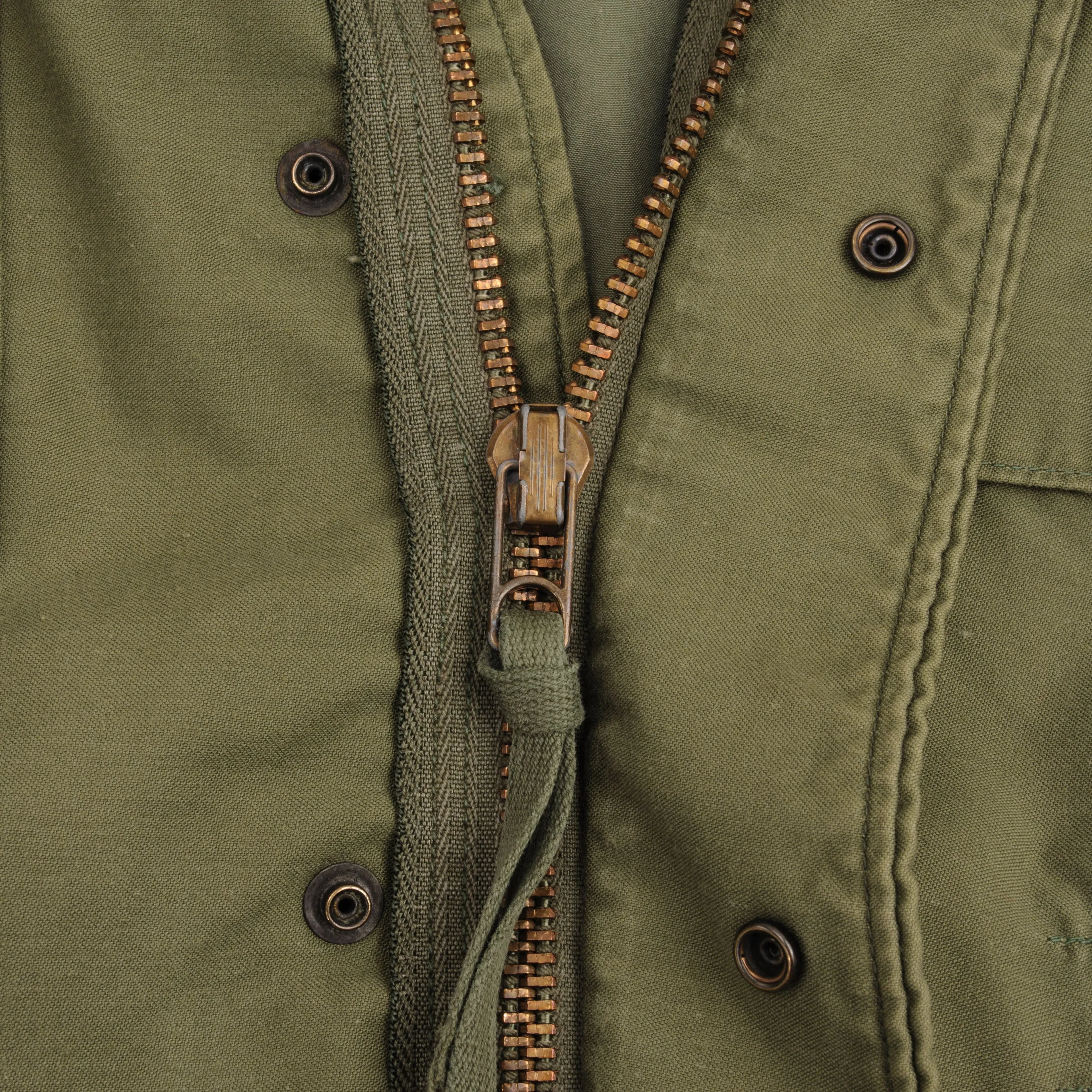 VINTAGE US ARMY M-1965 M65 FIELD JACKET 1973 VIETNAM WAR  SIZE SMALL REGULAR